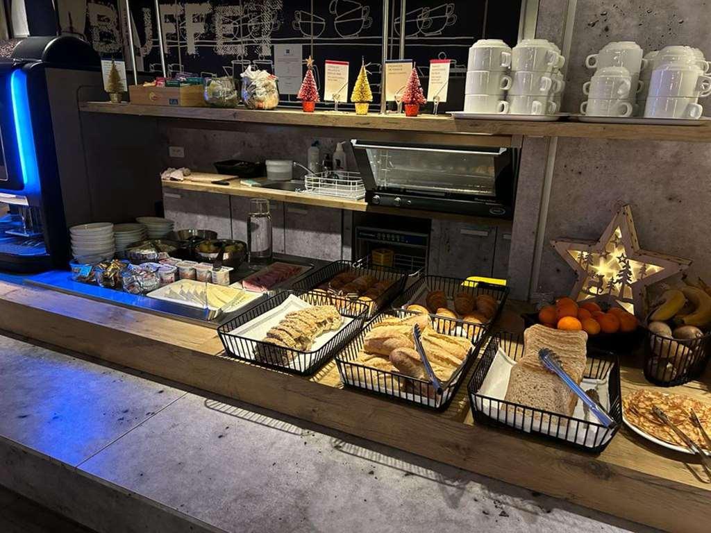 Ibis Budget Nantes Nord Saint Herblain Restaurante foto
